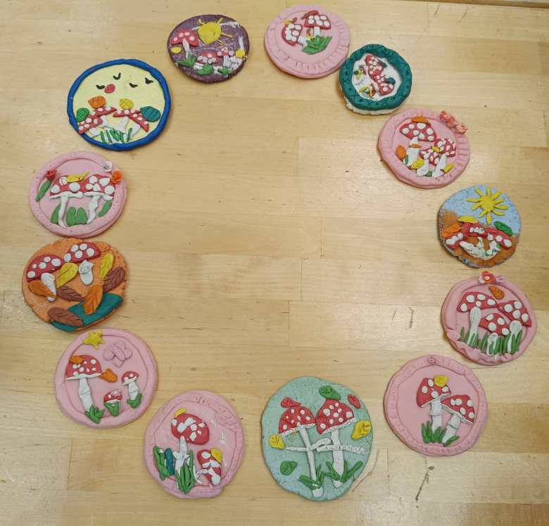 Осенние мухоморчики