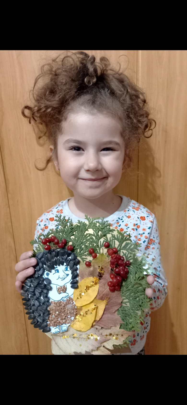 Ёжик в осеннем лесу