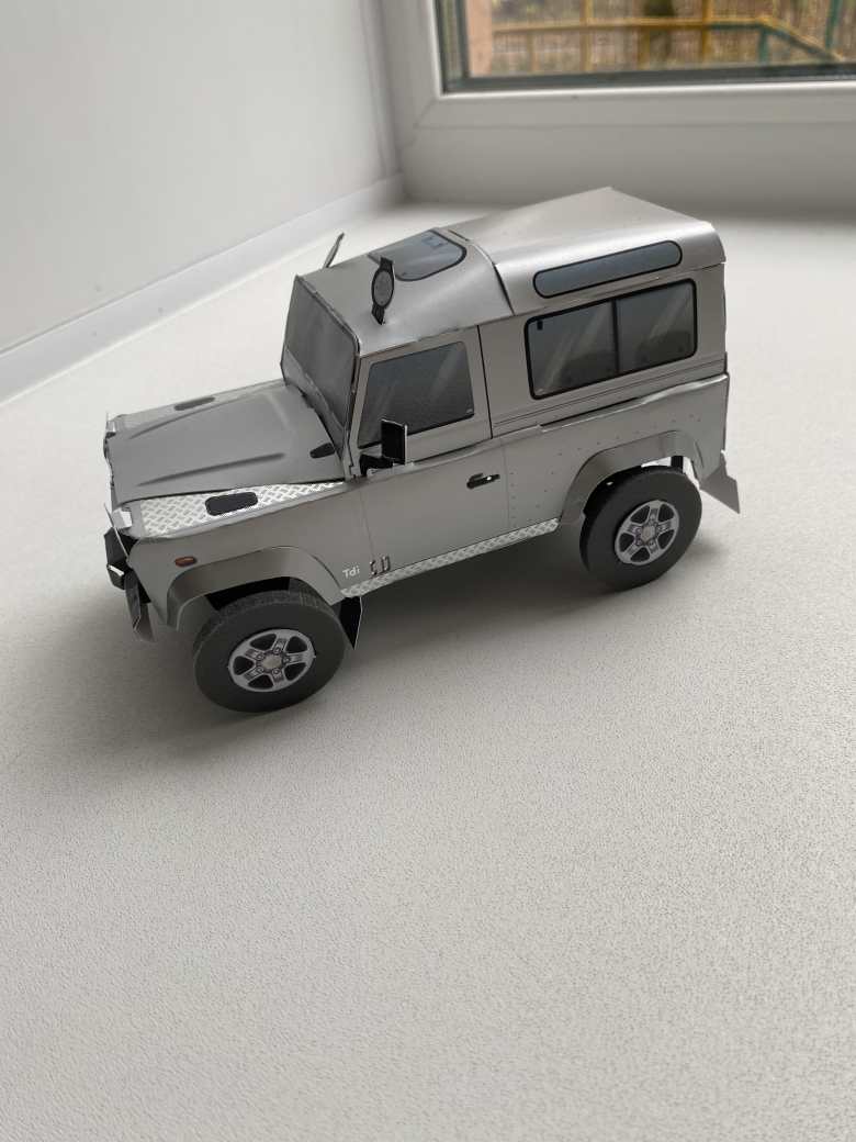 LandRover Defender 90