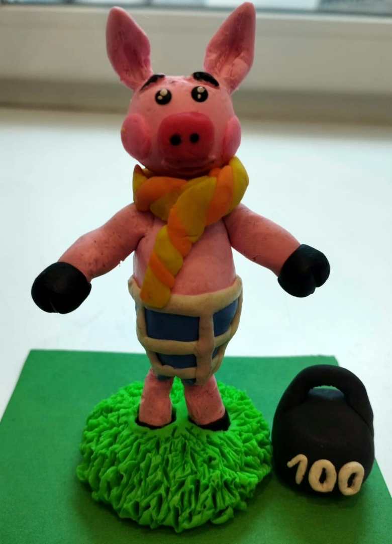 Пятачок силач