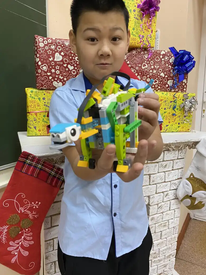 Моя LEGO-рептилия