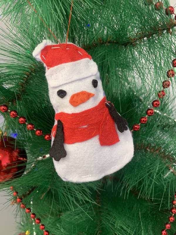 Новогодний Снеговик