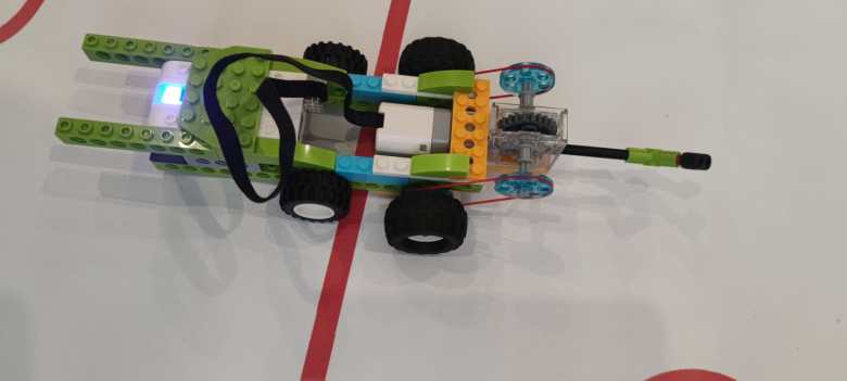 Боевой робот