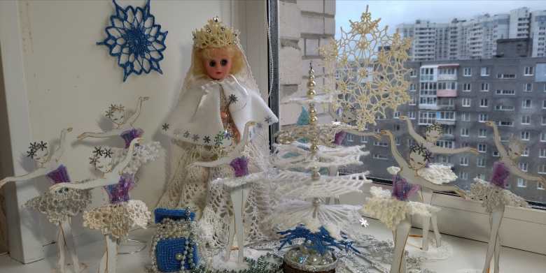 Композиция "Бал у Снежной королевы"