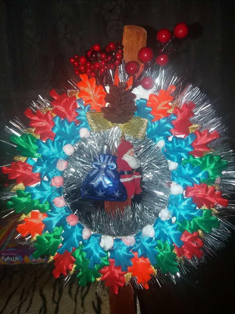 "Новогодний венок"