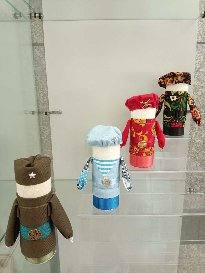 "Защитники Отечества"