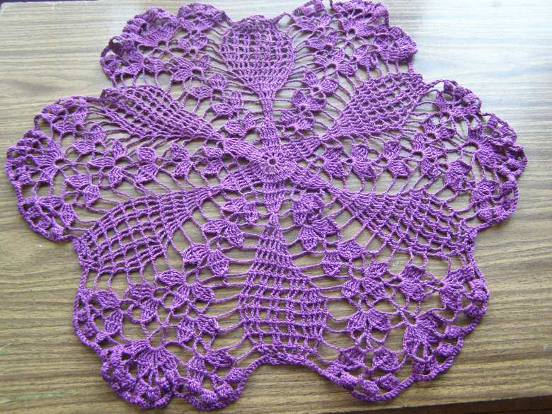 Салфетка вязаная