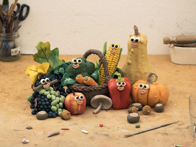 Всероссийский творческий конкурс для детей и взрослых «Праздник овощей и фруктов», посвящённый дню урожая в России
