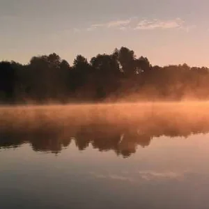 Рассвет на реке