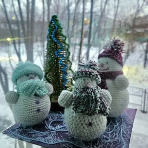 Снежная семья