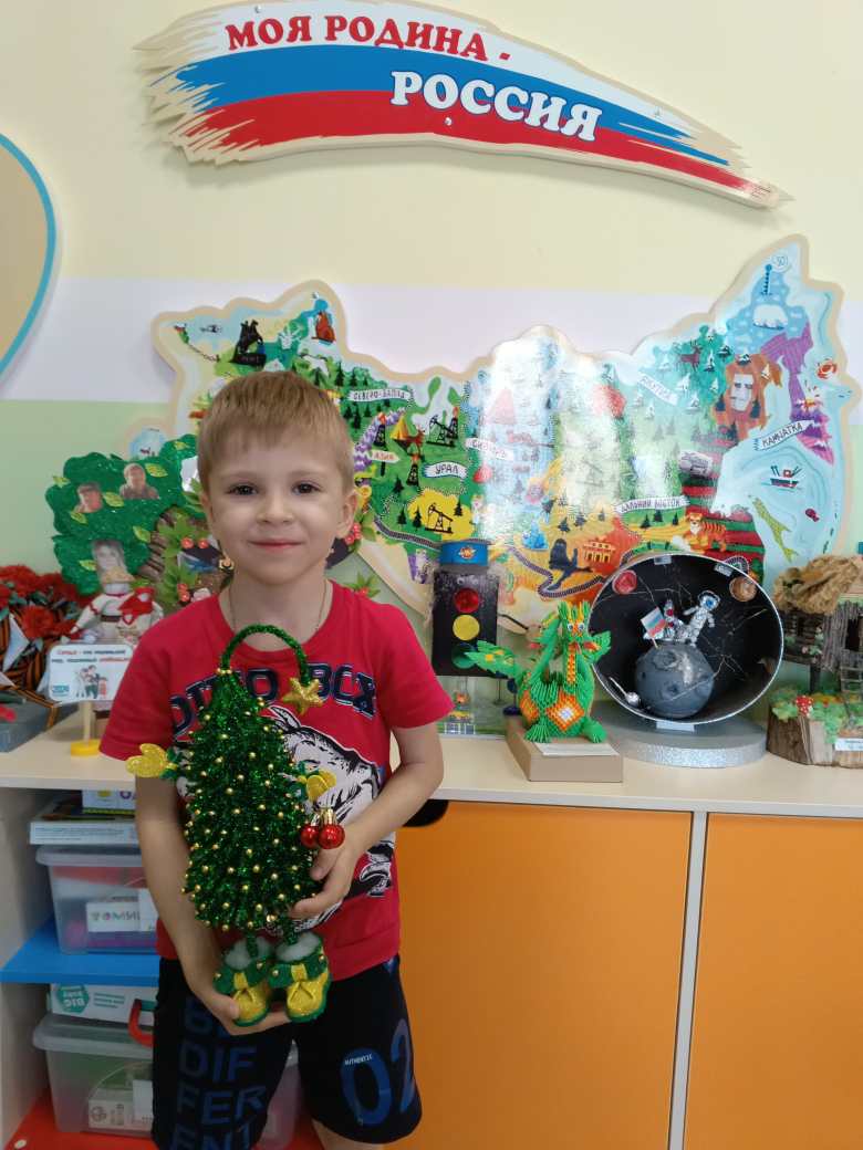 Зеленая красотка