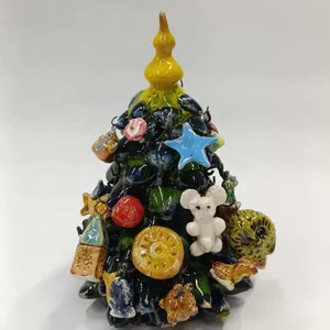 Елочка с игрушками