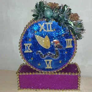 Часы 12 бьют