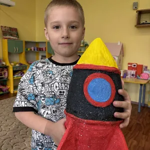 Ракета стремится в космос