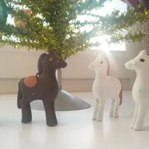 Сувенирная фигурка лошади